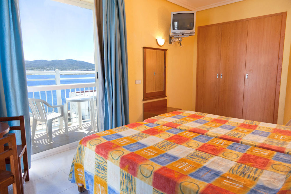Aparthotel Vibra Sanan - Adults Only Sant Antoni de Portmany Exterior foto
