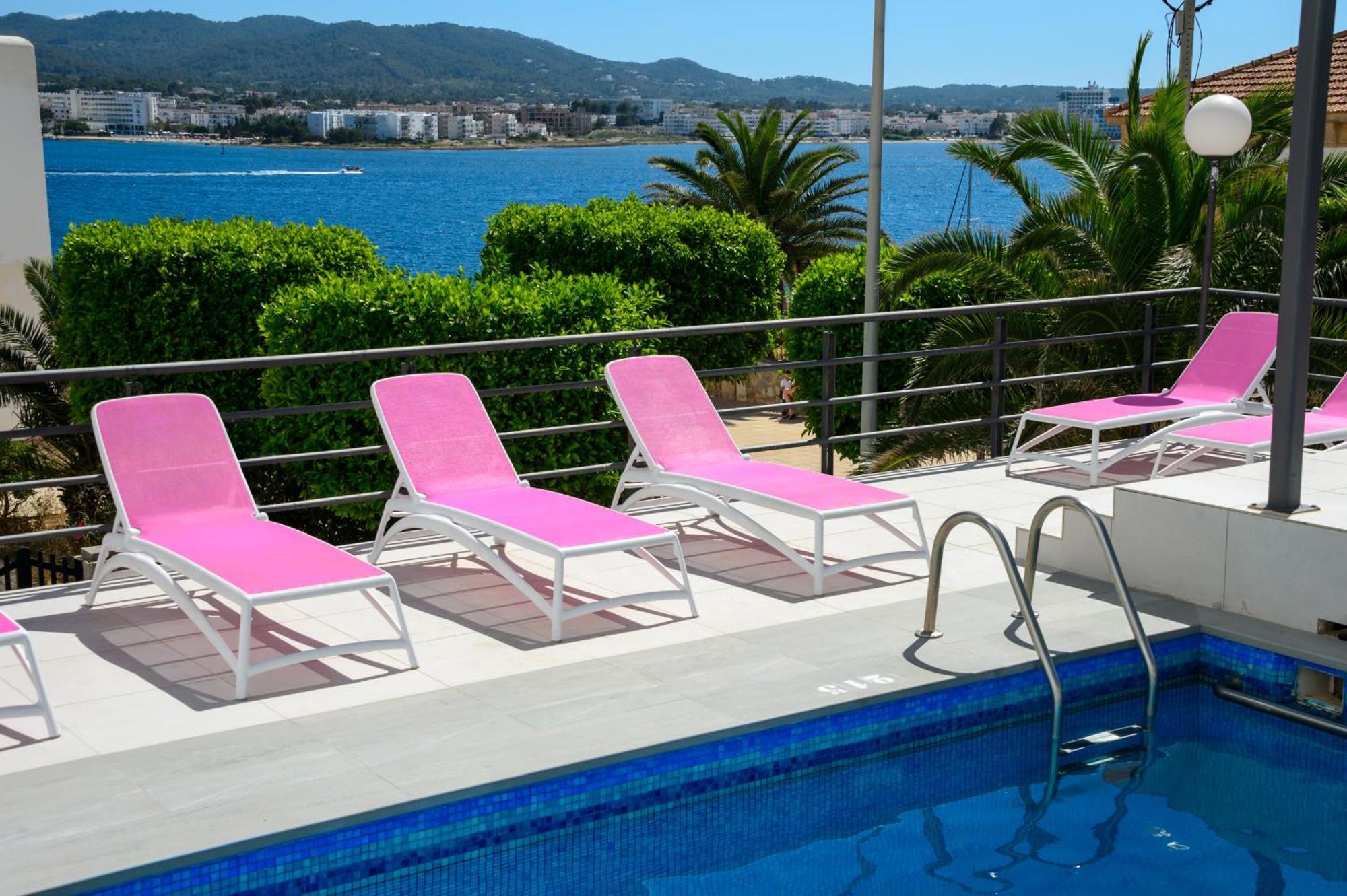 Aparthotel Vibra Sanan - Adults Only Sant Antoni de Portmany Exterior foto